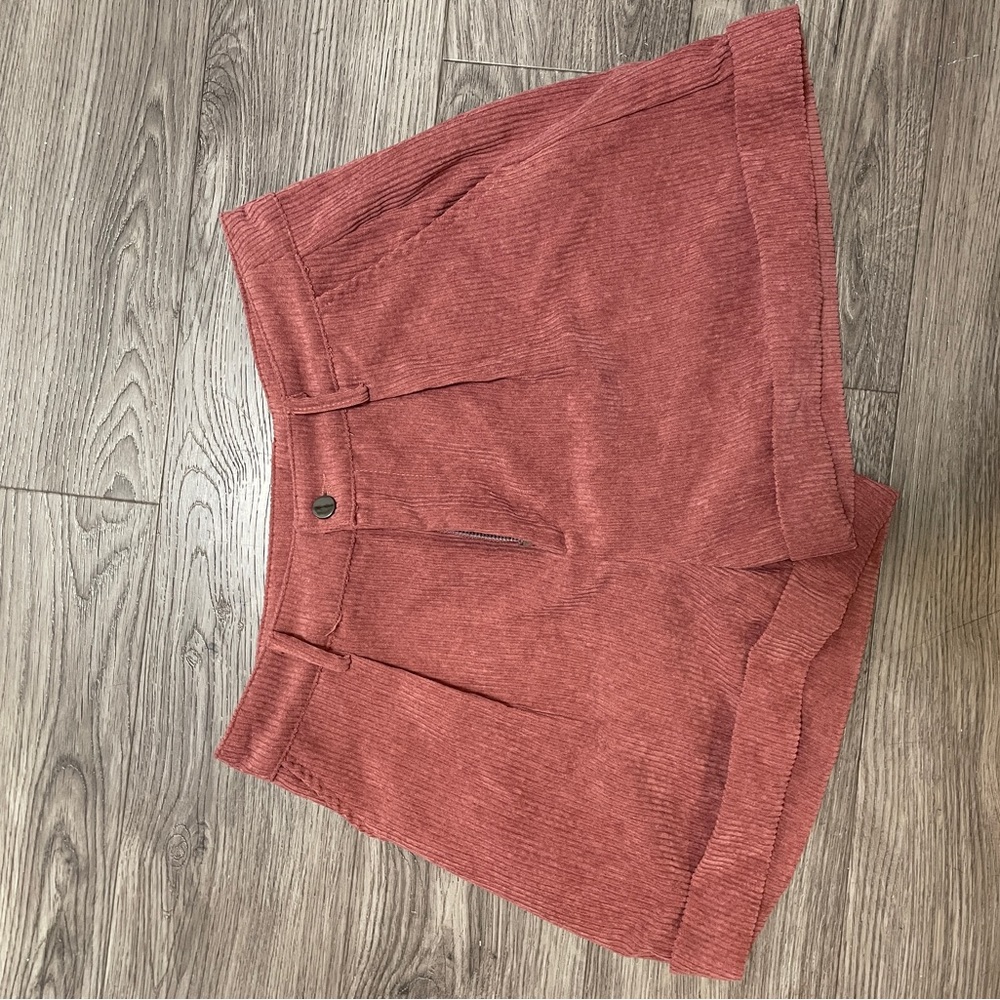 Casual Corduroy Never Worn Dusty Pink Shorts